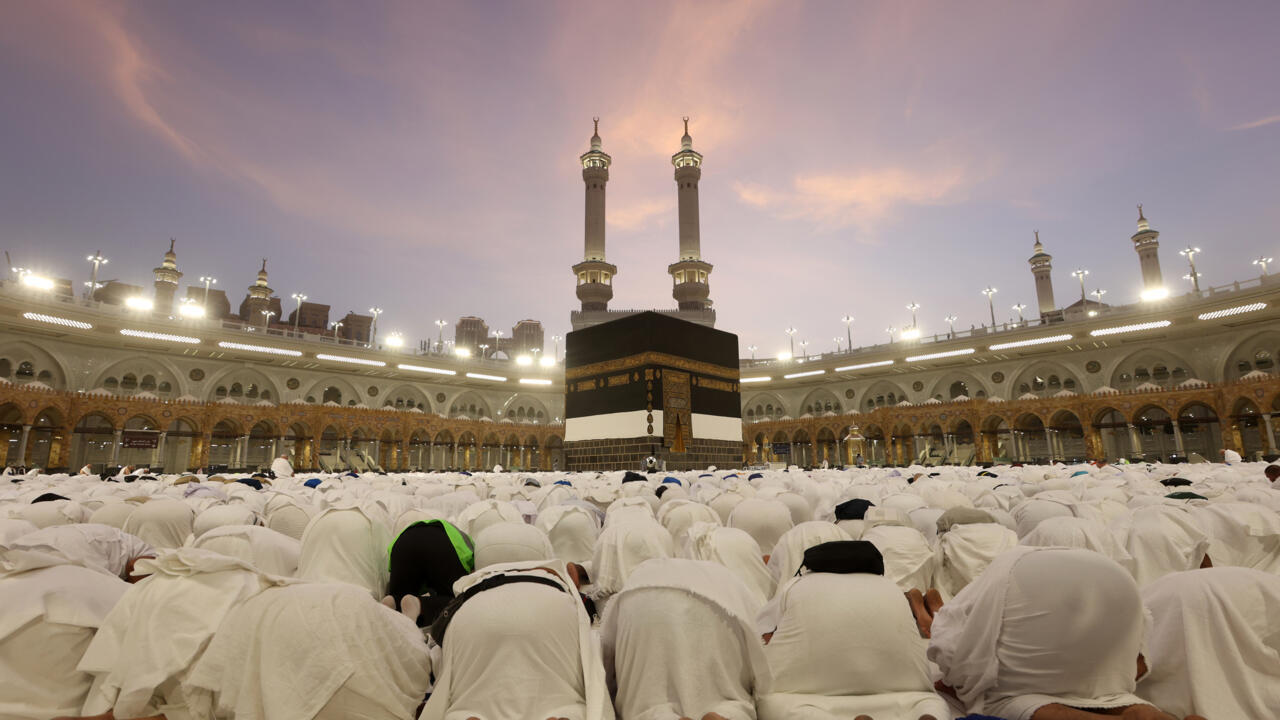 How Saudi Arabia Manages the Hajj Experience