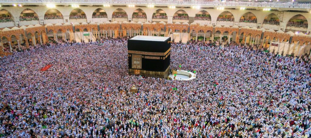 2026 Umrah & Hajj Guidelines: Travel Rules for Pilgrims From the USA and UK