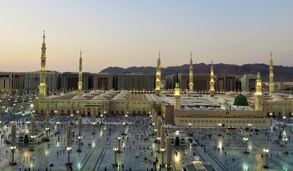 Why First-Time Umrah Pilgrims Struggle With Transport in Saudi Arabia